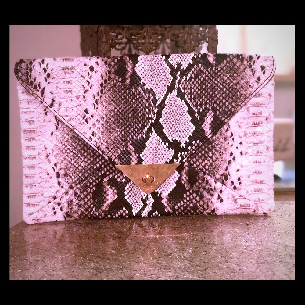 🔸🔹🔸Snake Print Envelope Bag🔹🔸🔹